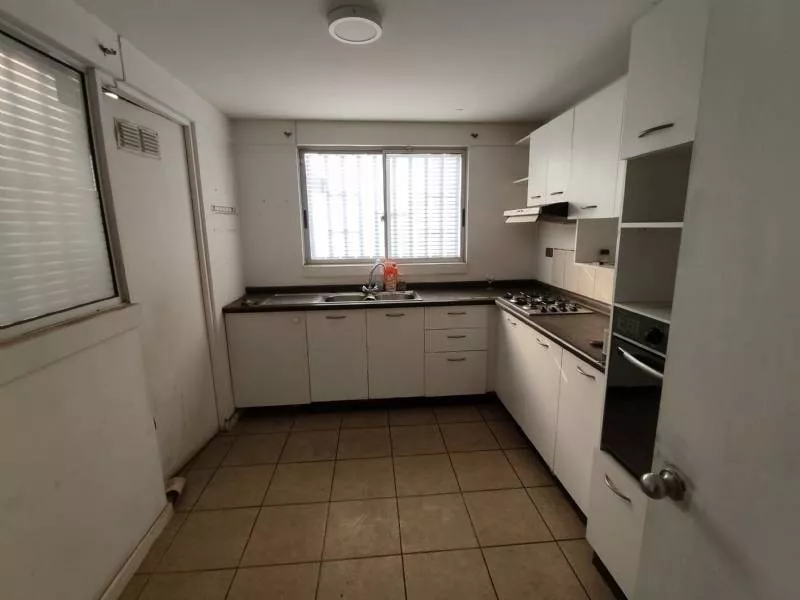 D_NQ_NP_2X_877913-MLC54772511587_032023-F