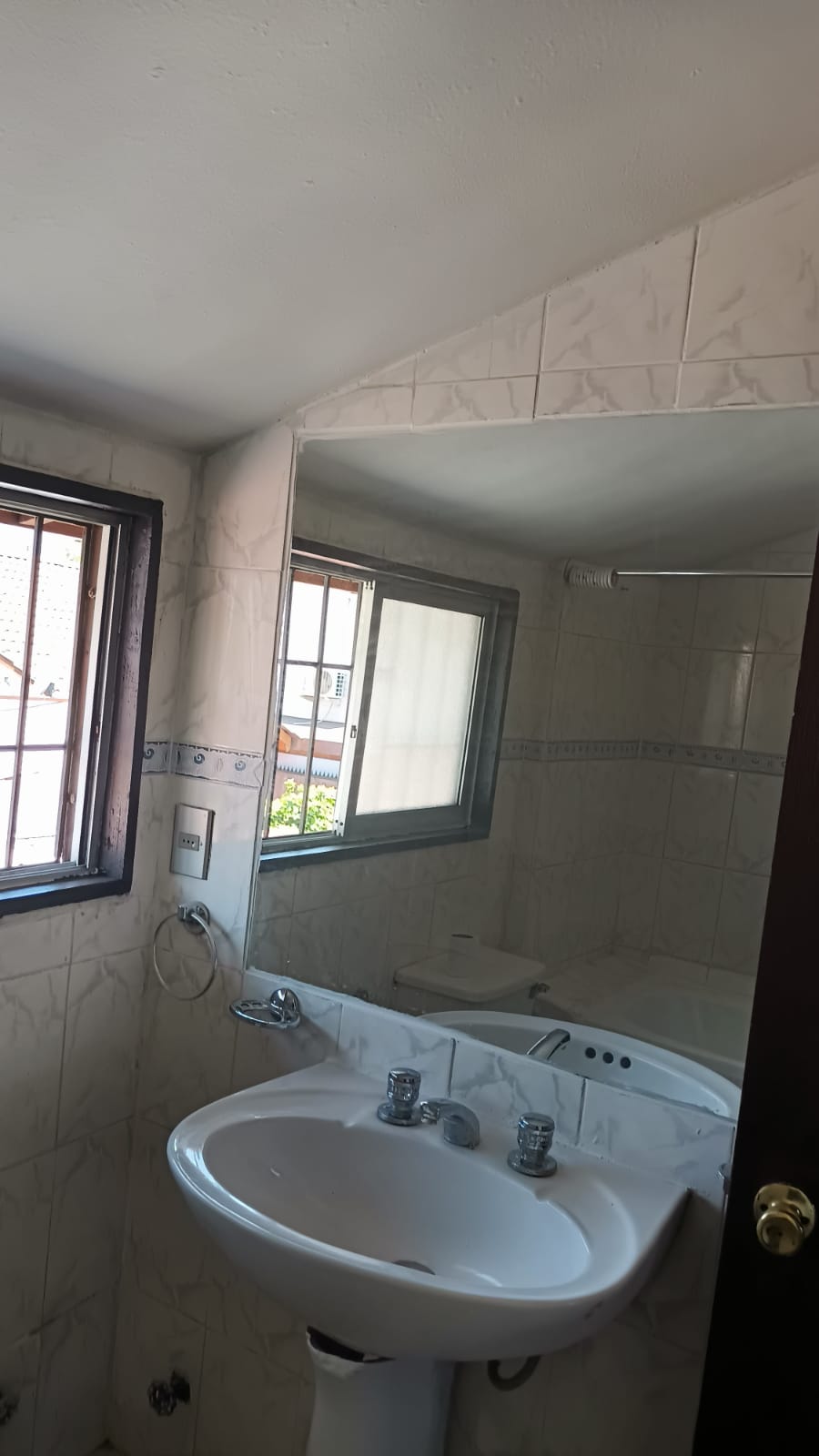 WhatsApp Image 2023-11-29 at 22.41.42